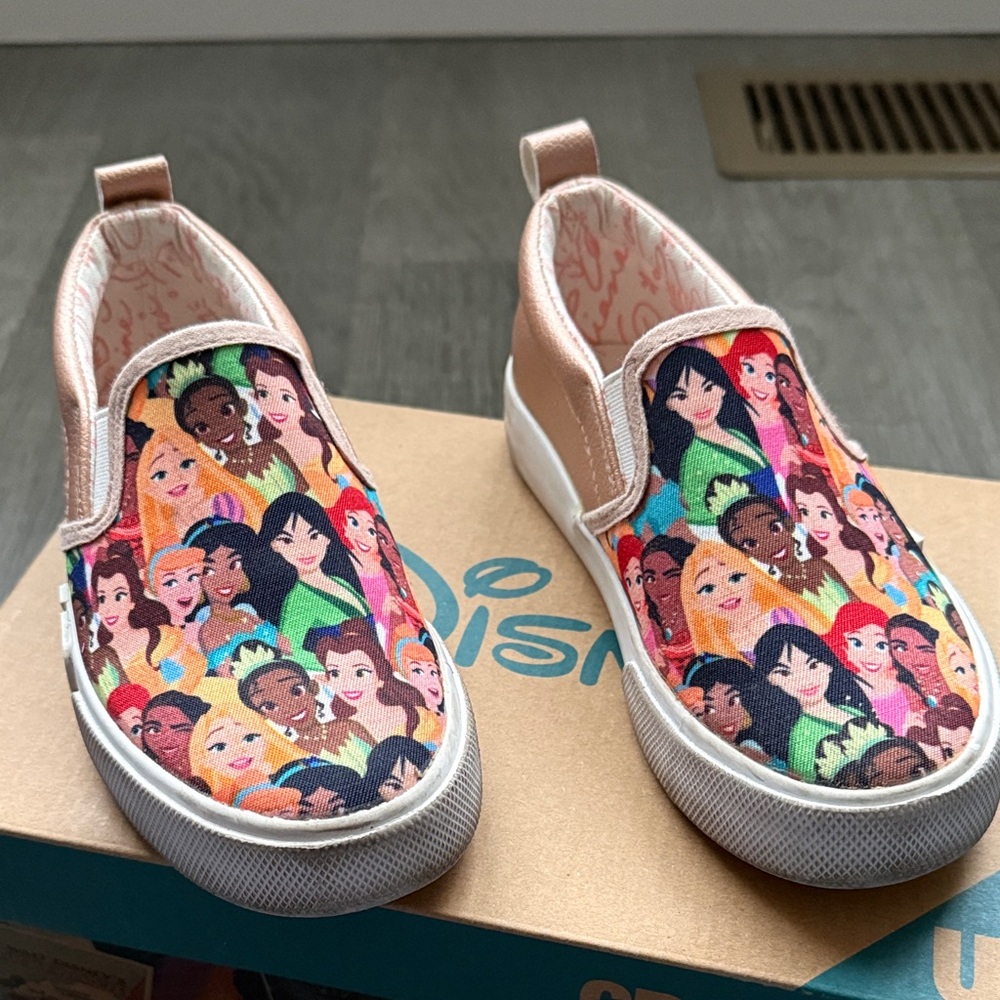 Kids' Multicolor princess Character Slip-On Sneakers - Picture 4 of 13